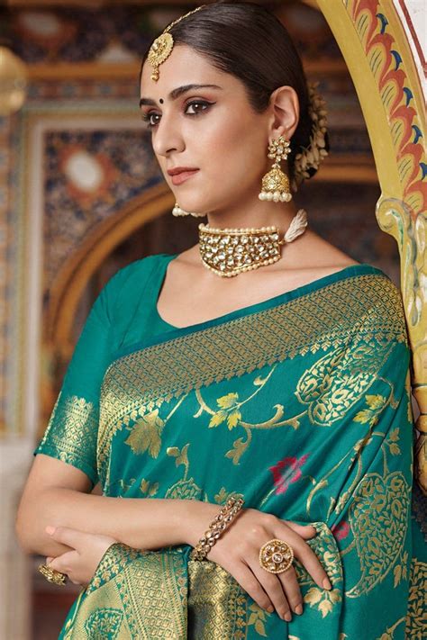 Buy the elegant Teal blue woven banarasi brocade Saree online - Karagiri