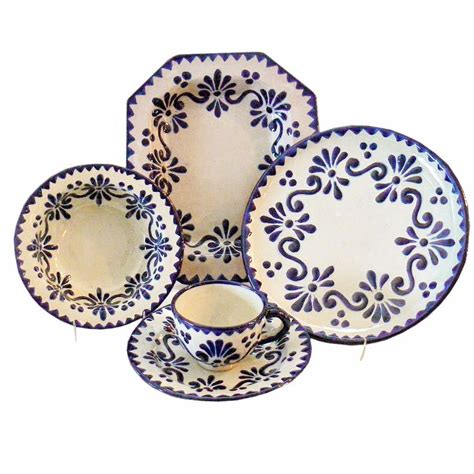 Azul y Blanco Talavera 5-Piece Dinnerware Set | Talavera pottery ...