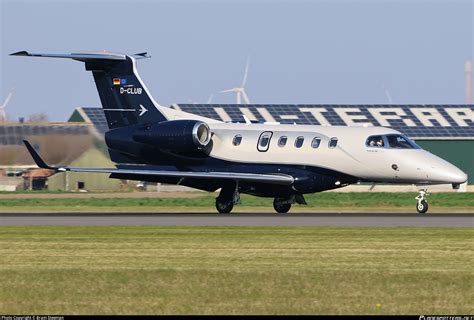 D-CLUB PAD Aviation Embraer Phenom 300E (EMB-505) Photo by Bram Steeman ...