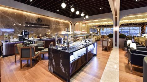 The Best Priority Pass Lounges At Washington Dulles Airport