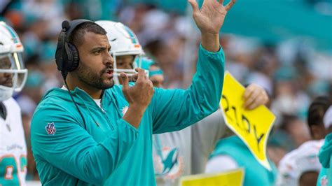 Dolphins OLB coach arrested, charged with domestic violence | Miami Herald