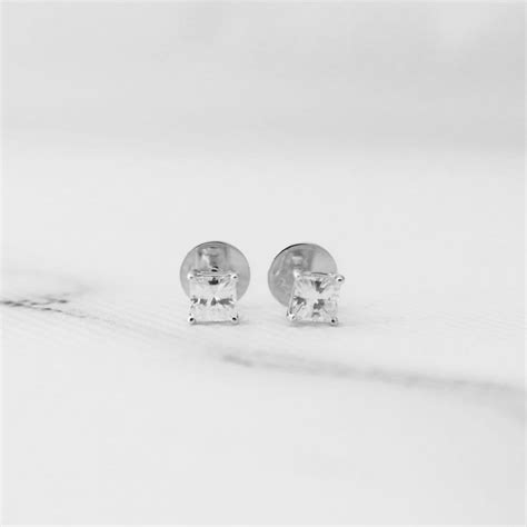 Buy Silver Moissanite Earrings for Women Online | Cutiefy