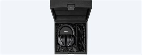 Sony presenta le nuove cuffie MDR-Z1R, MDR-1000X e mostra più nel ...