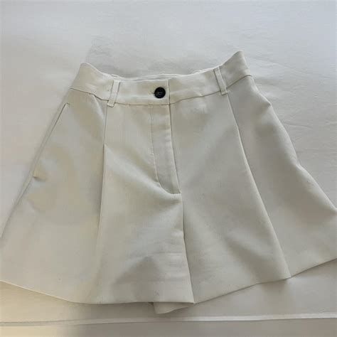 Zara white tailored shorts - Depop