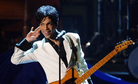 Prince: Video des „While My Guitar Gently Weeps“-Gitarren-Solos