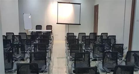 Hummingbird Training Infrastructure | WhatsHot Pune
