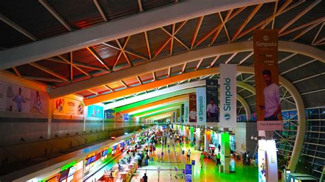 Mumbai's T1 to be demolished, rebuilt. Flights to shift to Navi Mumbai ...