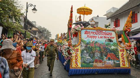 Lao New Year - Weblog - Namasté Reizen