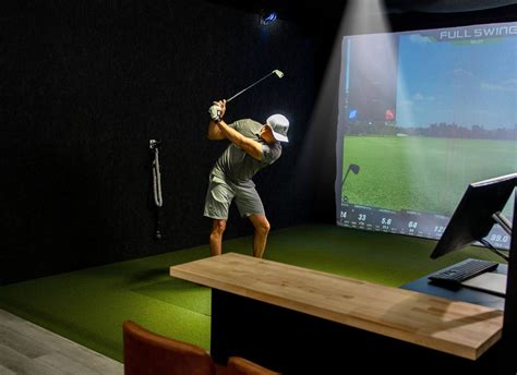 Indoor Golf Simulator - Midland TX | Back Nine Golf