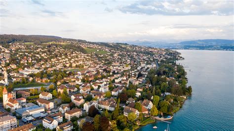 Credit Suisse treme, escândalo atrás de escândalo, e mercados receiam novo Lehman – Observador
