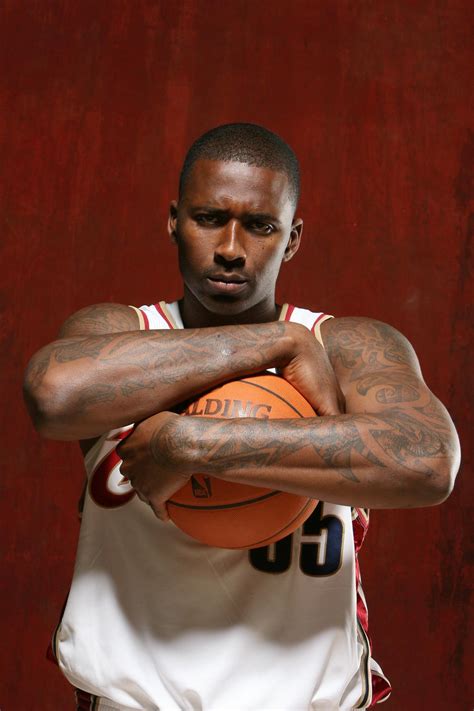 NBA star Lorenzen Wright death details after body found in field