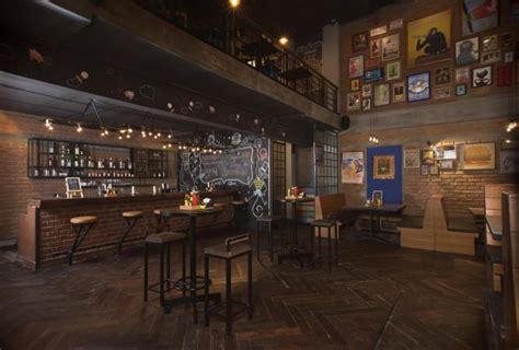 Casual dining restaurants will define 2017; it's what millennials want ...