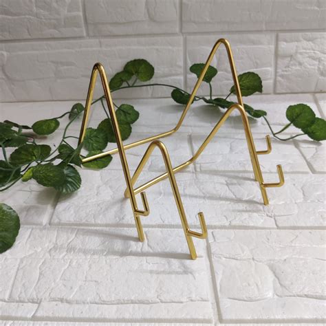 Metal stand for resin art – insane craft supplies