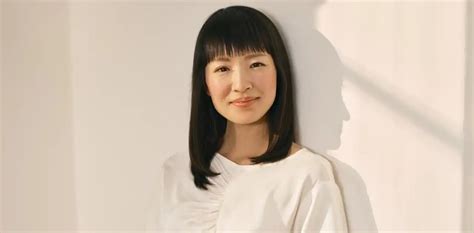 Estas son las 5 cosas que Marie Kondo tiraría de tu salón, y las 5 que ...