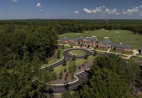 Crimson Reserve - Men's and Women's Golf Facility — Davis