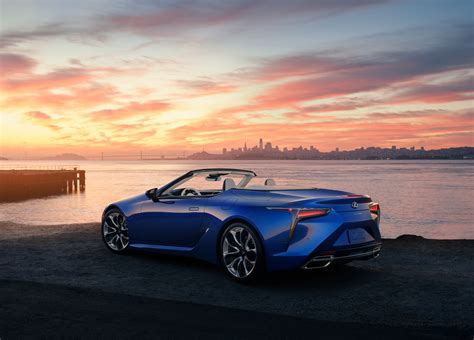 Lexus Sells the First 2021 LC500 Convertible Inspiration Series for $2 Million