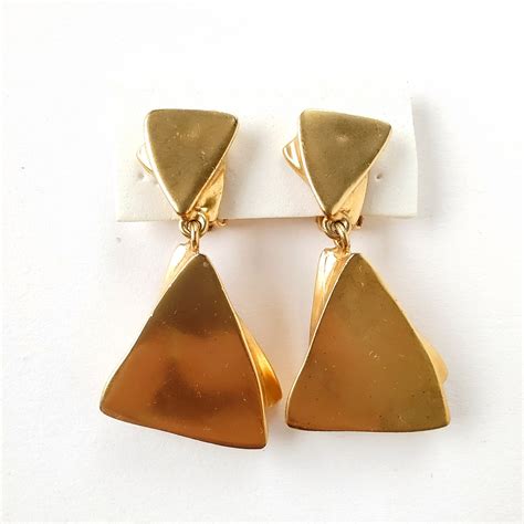 gold two triangle dangle vintage earrings ヴィンテージイヤリング | delightful ...