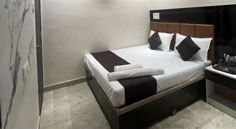 Book Powai Palace in Mumbai on Brevistay