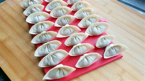 石蛤蟆水饺（博山水饺的包法） - 石蛤蟆水饺（博山水饺的包法）做法、功效、食材 - 网上厨房