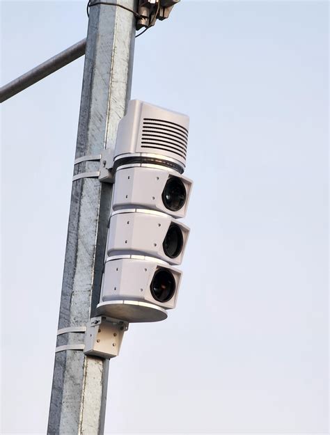 Is the city using new red light / speeding cameras? : r/Winnipeg
