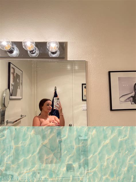 Brooklyn's Amazing September Handbra - 32 Personal Pics - Brooklyn Figley