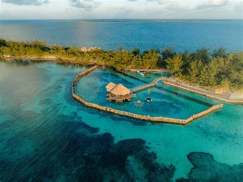 THATCH CAYE, A MUY'ONO RESORT (Coco Plum Cay) - All-inclusive Resort ...