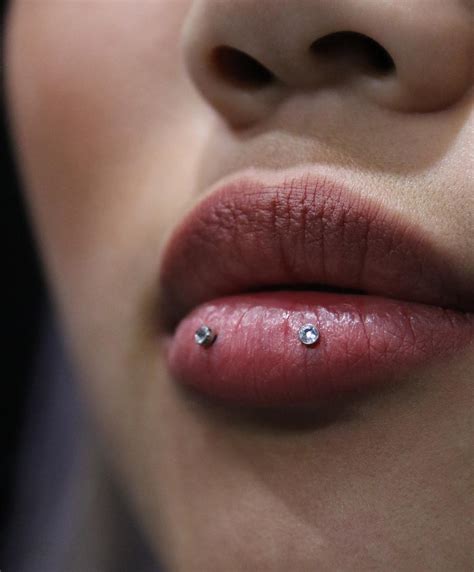 55 Different Types of Lip Piercing Ideas: (with Pain, Healing Time ...