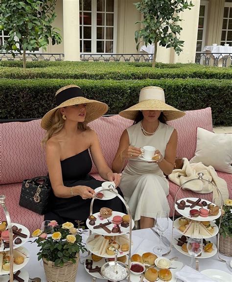 Money Pinterest Aesthetic 的图像结果