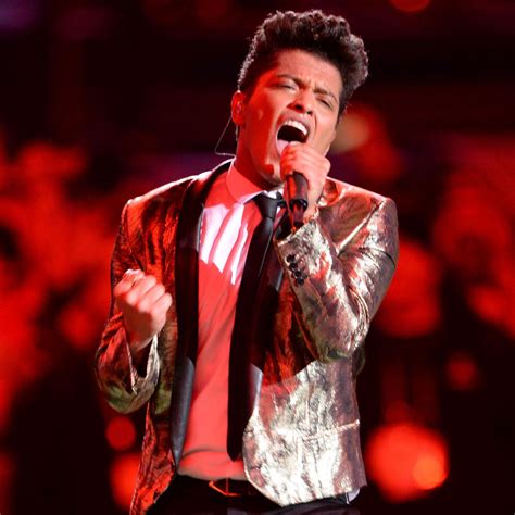 Red Hot Chili Peppers Super Bowl Bruno Mars