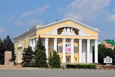 Марийский национальный театр драмы им. М.Шкетана начал осваивать новые ...