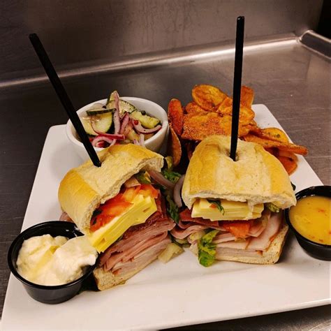 Wellbridge of Novi | Chef Bobby Watts