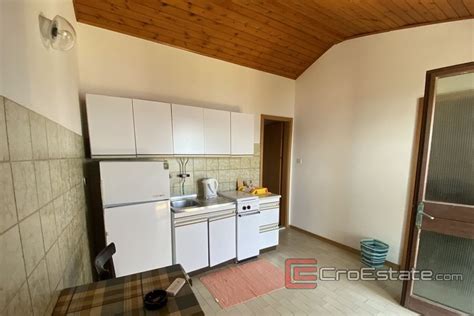 Chorwacja,Omis - Dom z apartamentami z pięknym widokiem na morze