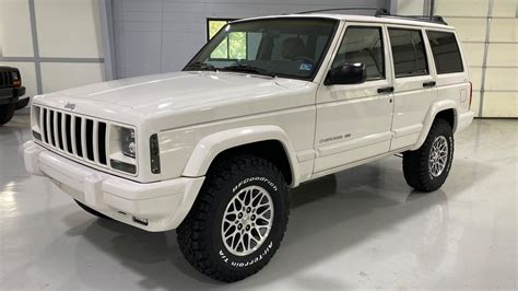Jeep Cherokee XJ Sport For sale - Low Mileage Original Cherokee XJ For Sale — Davis AutoSports