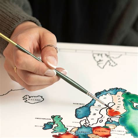 Color Your Own World Map 的图像结果