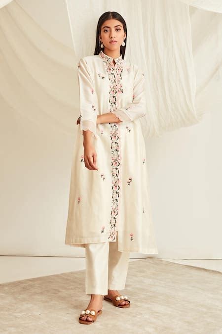 Buy White Silk Chanderi Slip Mandarin Collar Kurta And Pant Set For ...