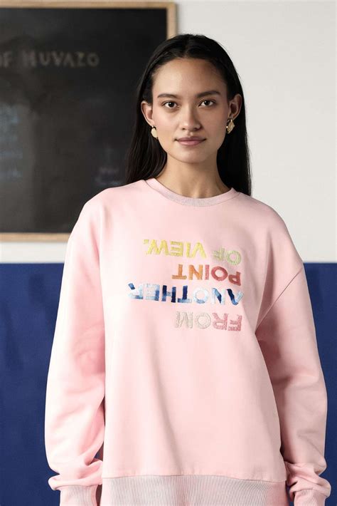 POV Play Sweatshirt – Muvazo