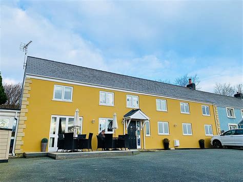 THE FERRYBOAT B&B (Goodwick) - Inn Reviews, Photos, Rate Comparison ...