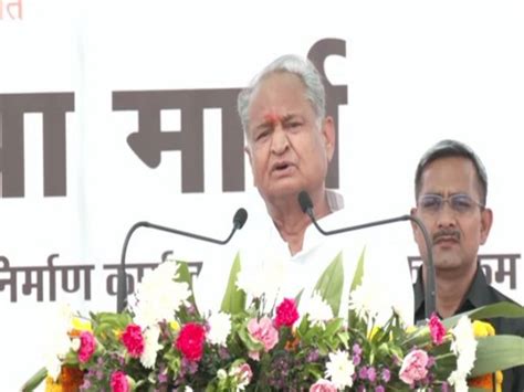 Rajasthan CM Gehlot inaugurates Rao Jodha Marg at Mehrangarh Fort in ...