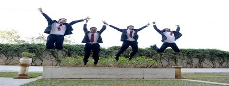 Hotel Management Courses After 12th (2025) : List in Detail