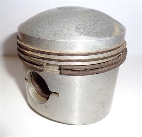 Piston 10634+030 used | BRITISH Only Austria Fahrzeughandel GmbH
