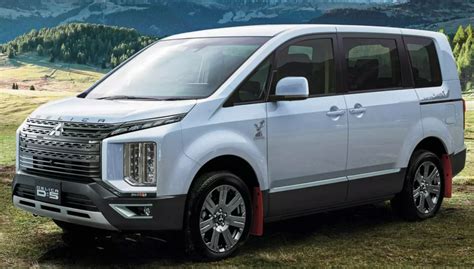 В России начались продавать кроссвэны Mitsubishi Delica D:5. Авто с дизельным двигателем, АКПП и ...