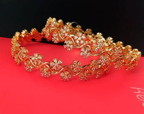 B0117_S_Lovely traditional Vintage Style Gold Plated along with americ ...