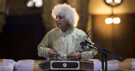 An instrument with no potential’: How Shivkumar Sharma went on to ...