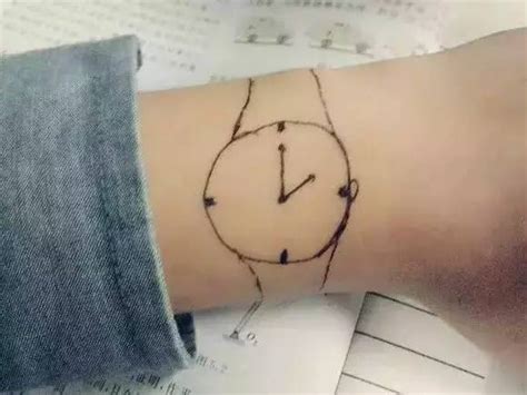 用笔在手上画手表,手表,劳力士手表_大山谷图库