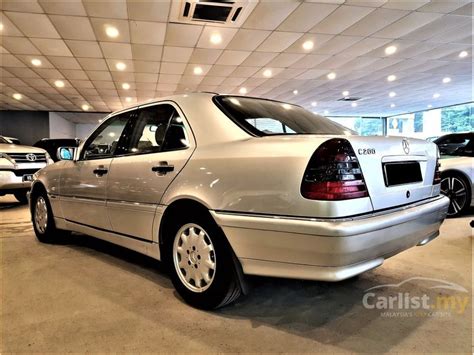 Mercedes-Benz C200 2000 Elegance 2.0 in Selangor Automatic Sedan Silver ...