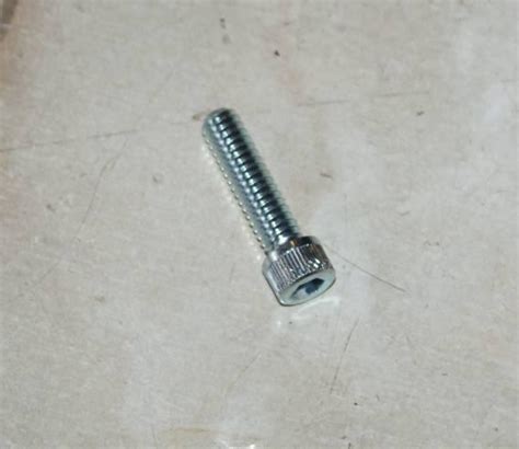 Allen Head/Cap Screw UNC WW 1/4 x 1" | BRITISH Only Austria ...