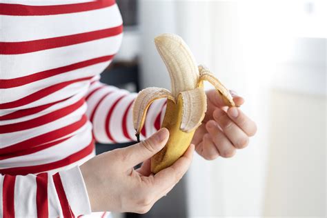 Bananas for Acid Reflux: Try or Avoid?
