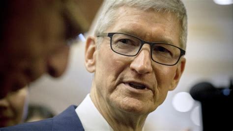 Apple’s Tim Cook calls for more regulations on data privacy (HT Tech)
