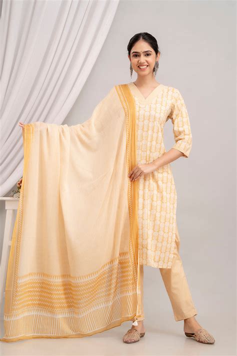 Cotton Suit Set With mulmul dupatta – DASTKAR