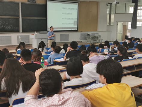 2021就业报告来了！北京外国语大学毕业生就业去了哪里？ - 知乎